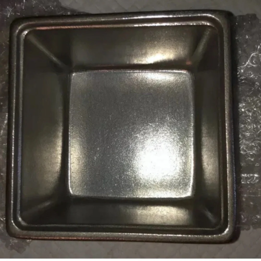 Bon Chef 9502 N Cast Aluminum Square Garnish Bowl 72 oz Space Saver Commercial